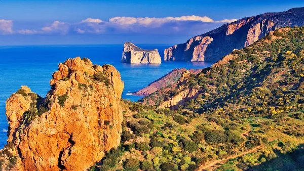 Sardinien umrunden: Unterwegs auf der Insel, die täglich ihr Gesicht wechselt